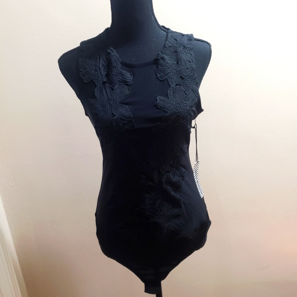 HAUTE MONDE Black Floral Embroidered Sheer Body Suit Size XL (NWT)